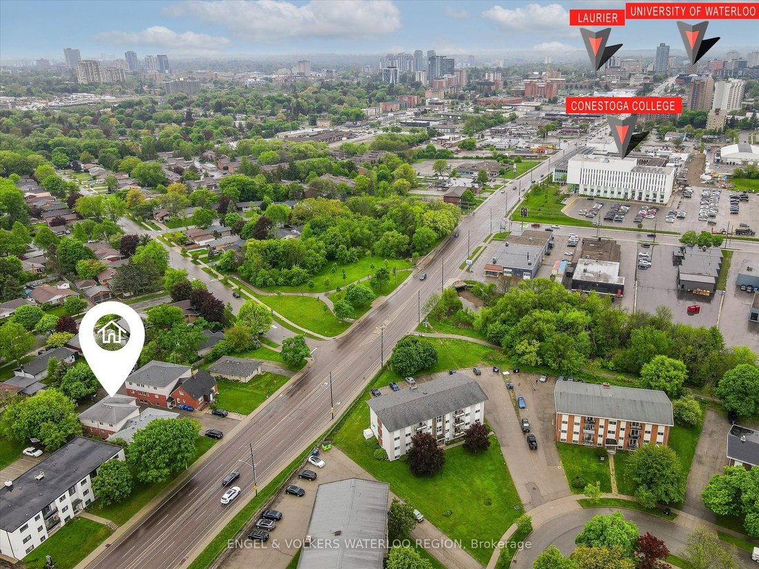 Apartment in Waterloo, Ontario, Canada 1 - 16954039