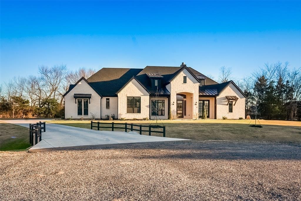 House in Van Alstyne, Texas, United States 2 - 16947201