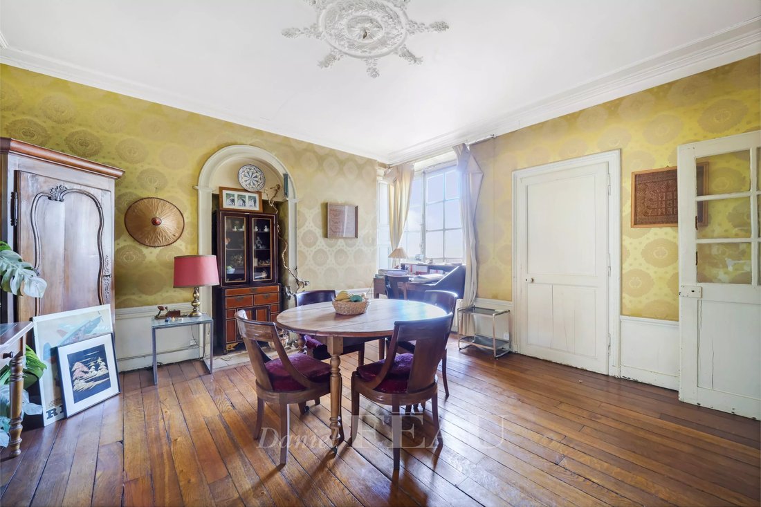 Apartment in Saint Louis, Versailles, France 5 - 16945321