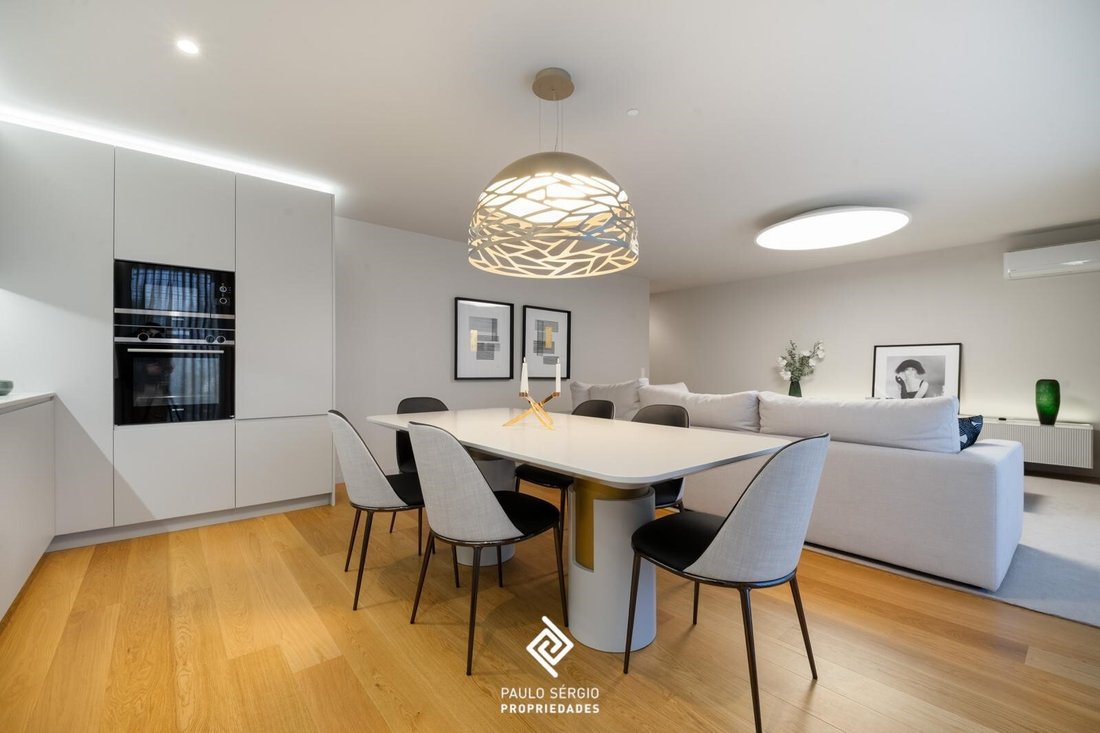 Apartment in Santa Marinha e Sao Pedro da Afurada, Porto District, Portugal 5 - 16951116