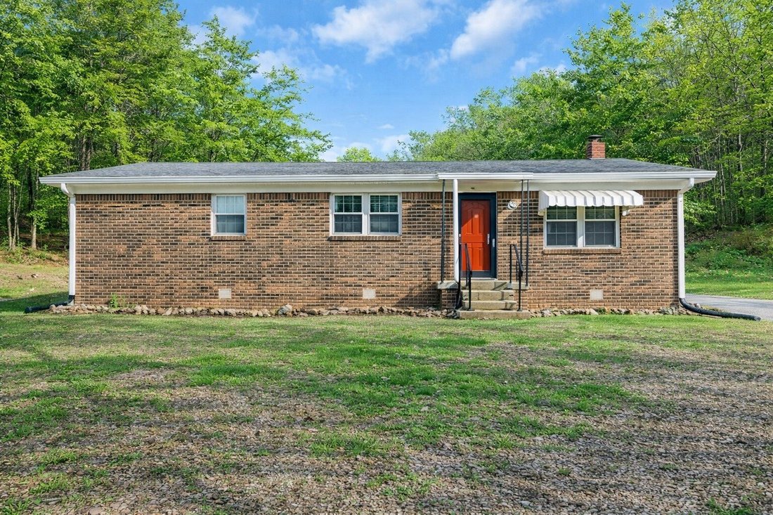 House in Pulaski, Tennessee, United States 1 - 16947356