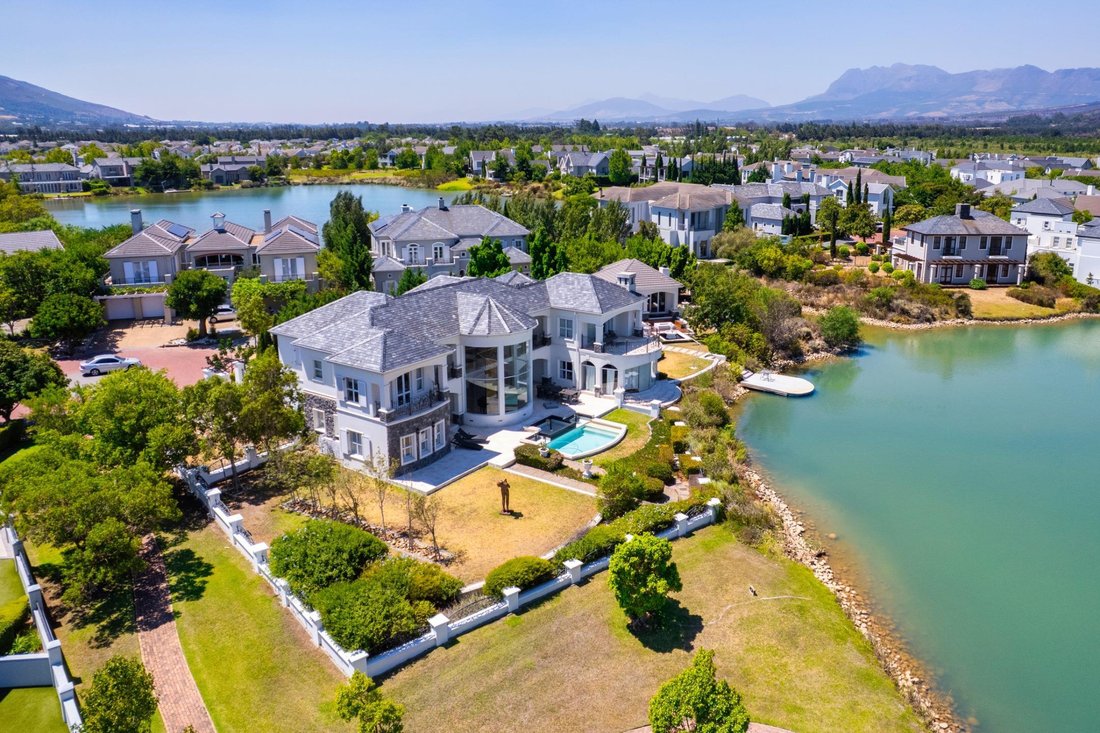 Maison à Paarl, Cap-Occidental, Afrique du Sud 3 - 16887476