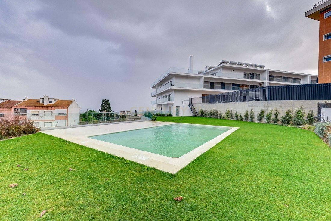 Apartment in Santa Iria de Azoia, Sao Joao da Talha e Bobadela, Lisbon, Portugal 2 - 13323703