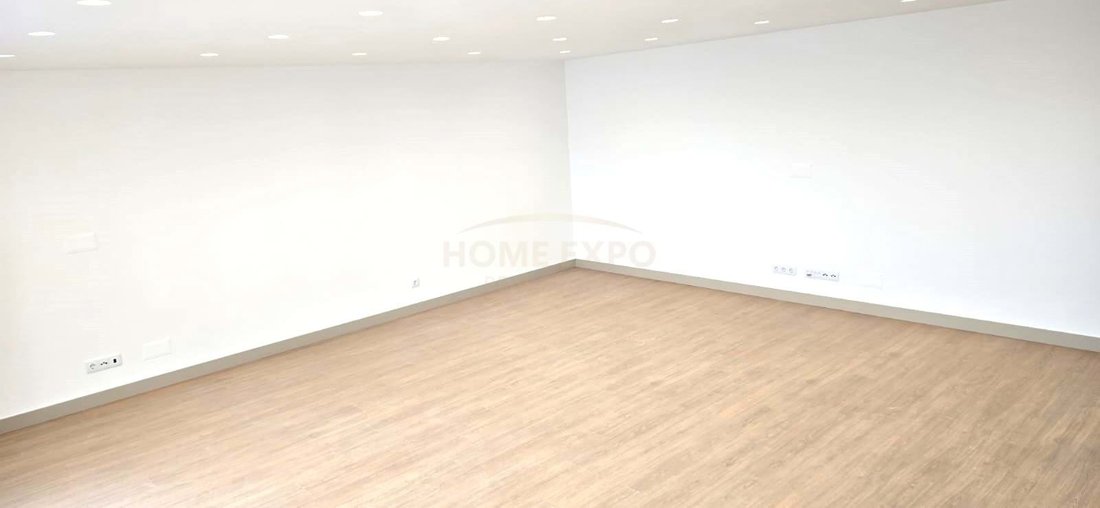 Apartment in Póvoa de Santo Adrião, Lisbon, Portugal 5 - 16946229