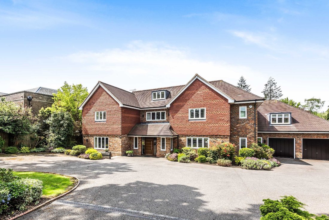 House in Cockfosters, Enfield, England 1 - 16945278