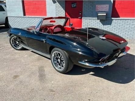 Cabriolet in Glendale, United States 4 - 16950207