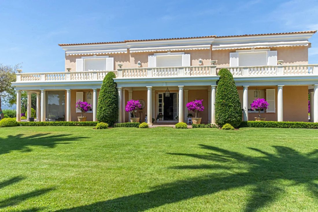 Villa en Antibes, Provenza-Alpes-Costa Azul, Francia 4 - 16956032