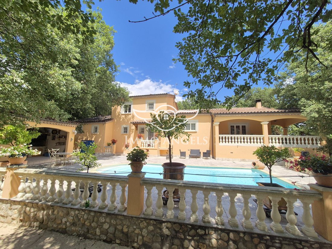 Villa in Ribaute-les-Tavernes, Occitania, France 1 - 16949744