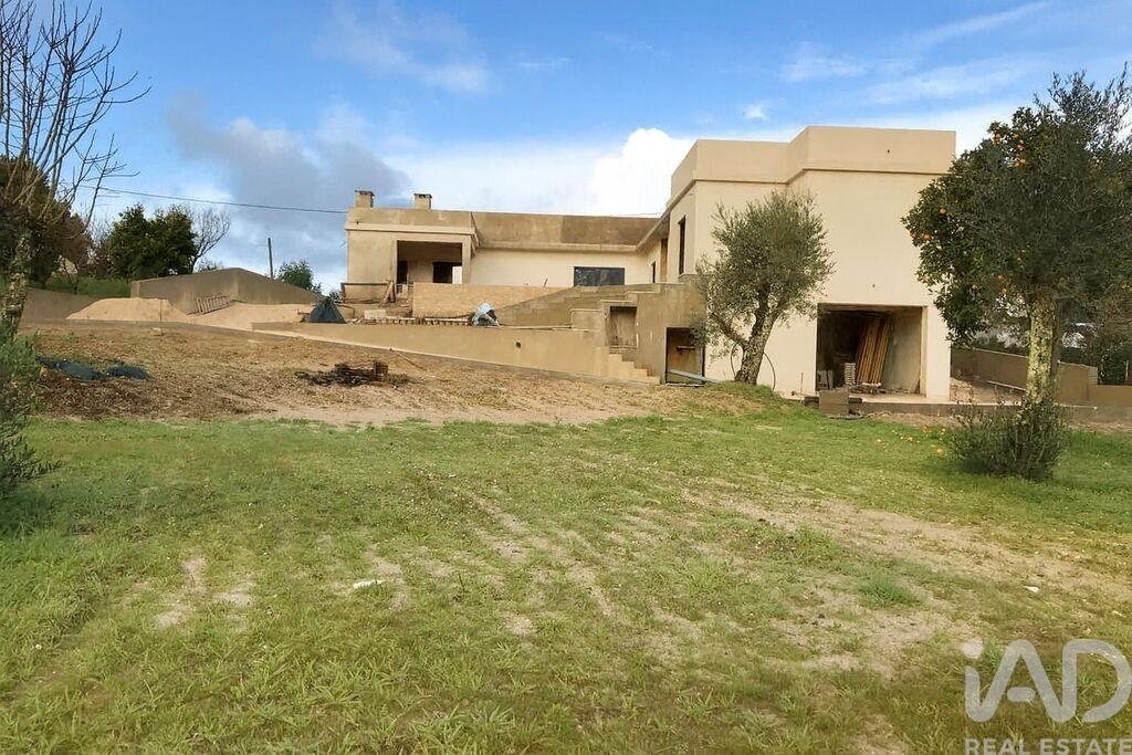 Townhouse en Sao Jose da Lamarosa, Distrito de Santarém, Portugal 2 - 16955563