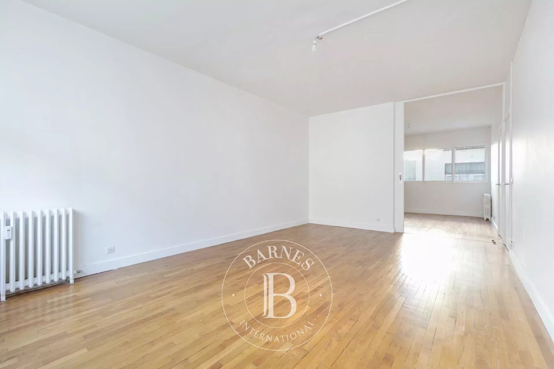 Apartment in Elysées-Madeleine, Paris 8e Arrondissement, Paris 5 - 16952492