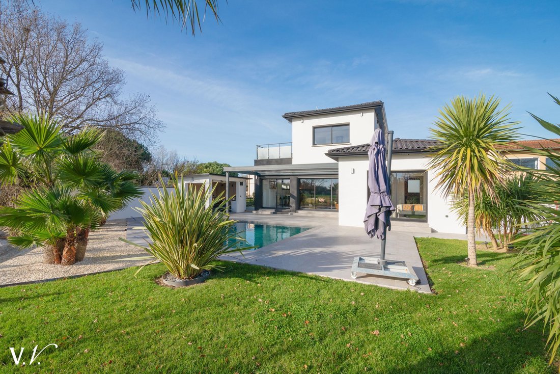 House in Monestie-Birazel, Plaisance-du-Touch, France 1 - 16948217