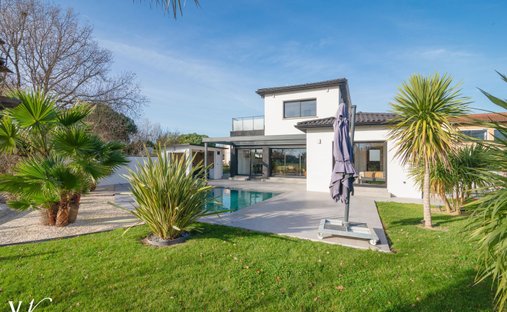 House in Monestie-Birazel, Plaisance-du-Touch, France 1
