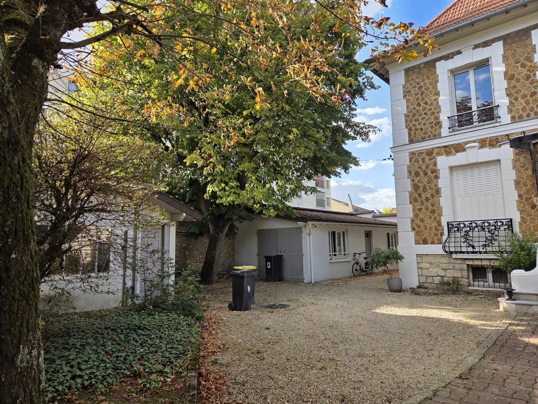House in La Varenne, Saint-Maur-des-Fossés, France 4 - 16947023