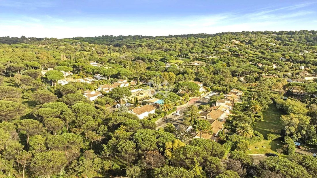 Villa in Ramatuelle, Provence-Alpes-Côte d'Azur, France 5 - 16952562