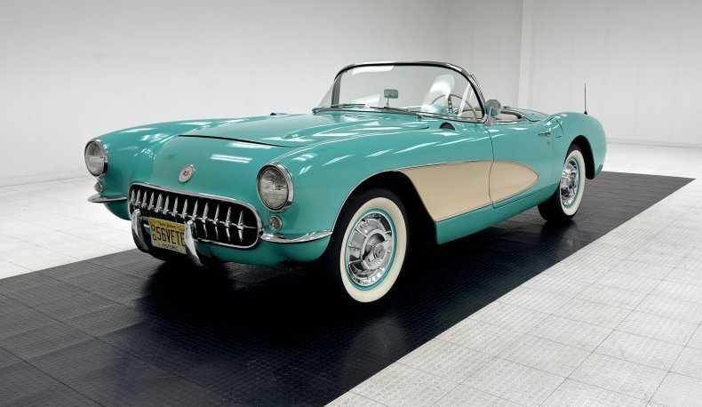 Cabriolet in Morgantown, United States 2 - 16954733