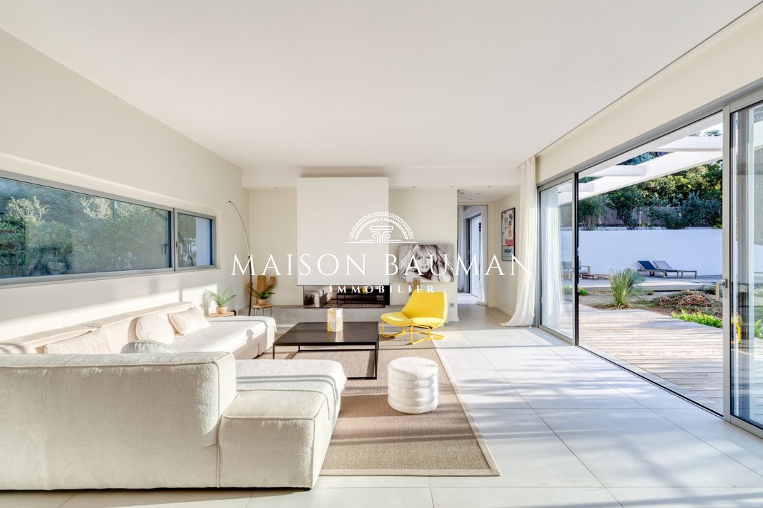Villa in Ville-Les Saquedes-Le Bouillonnet, Sainte-Maxime, France 3 - 16631581