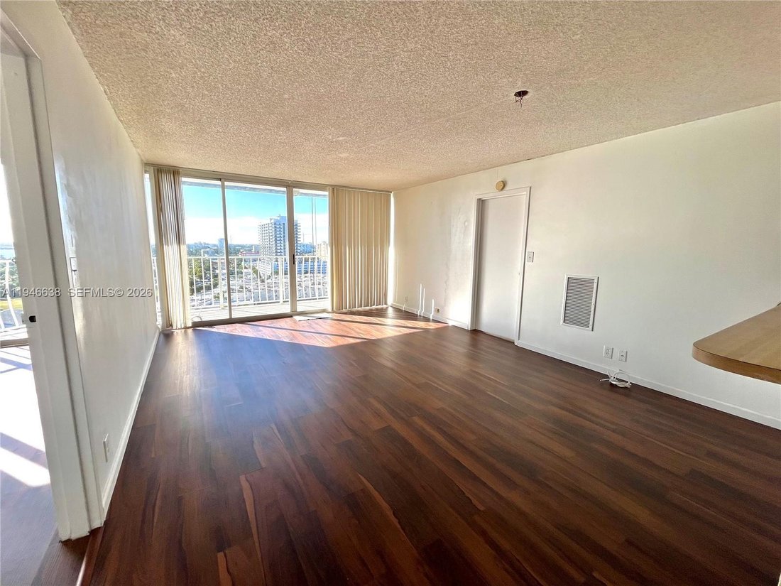 Condo in Miami Beach, Florida, United States 3 - 16948763