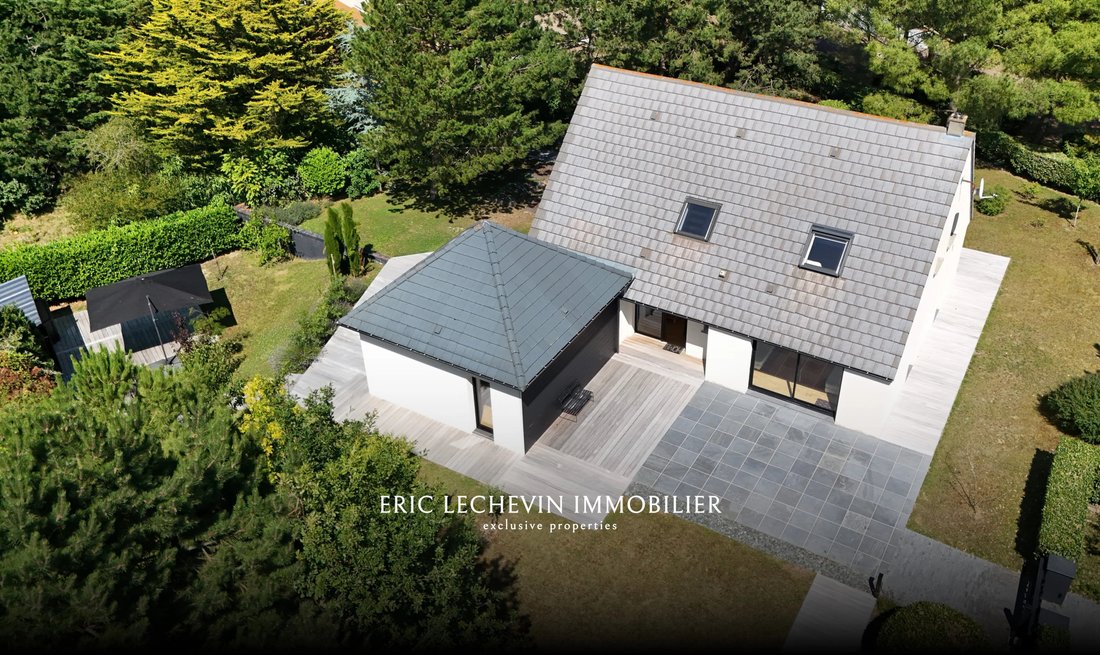 Villa in Prés Saint Martin, Savigny-sur-Orge, France 1 - 16955874