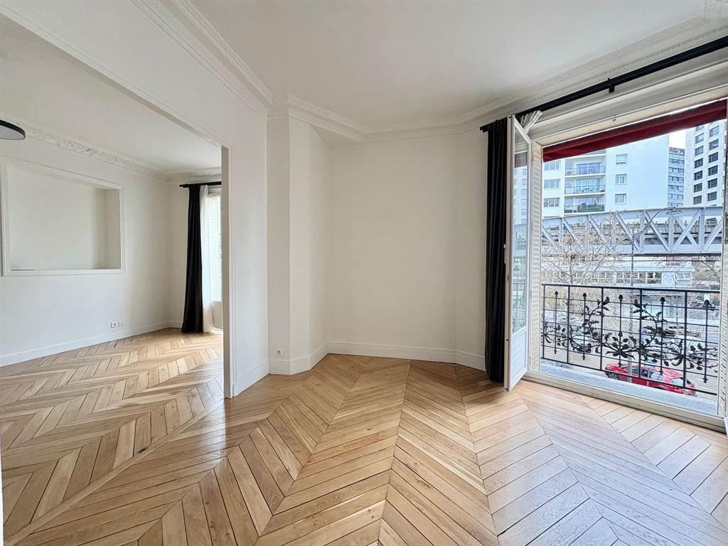 Apartment in Saint Lambert, Paris 15e Arrondissement, Paris 2 - 16947727