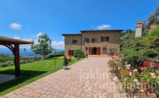 House in Borgo a Cascia, Reggello, Tuscany 1