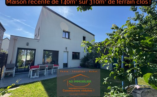 House in Est, Pacé, France 1