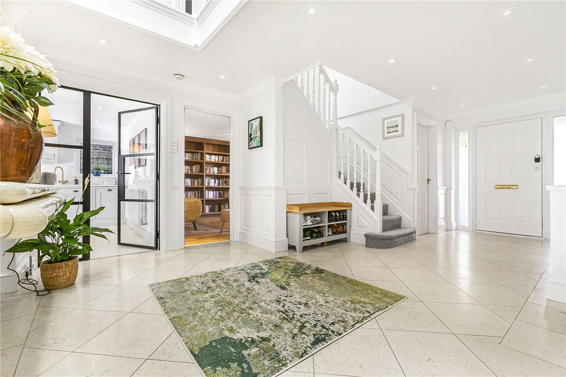 House in Ferney Hill, Enfield, England 3 - 16949992