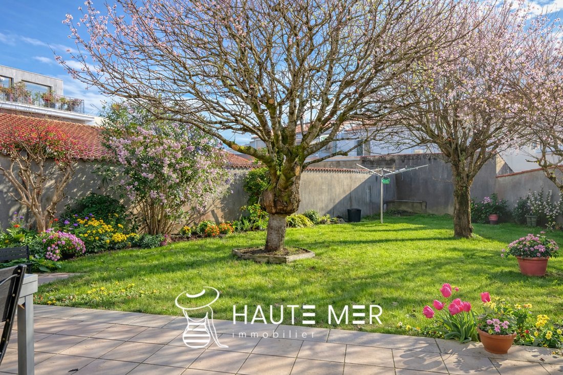 House in Gare-Saint Michel, Les Sables-d'Olonne, France 2 - 16952705