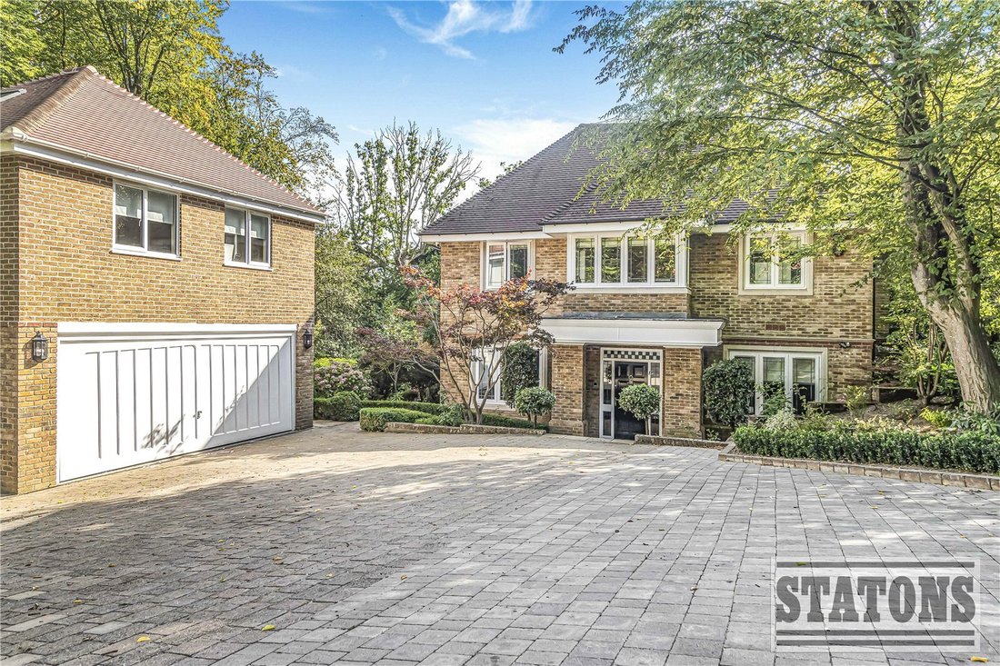 House in Ferney Hill, Enfield, England 1 - 16945326