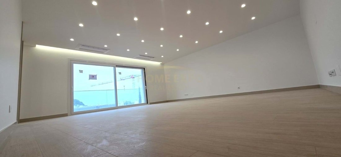 Apartment in Póvoa de Santo Adrião, Lisbon, Portugal 4 - 16946229