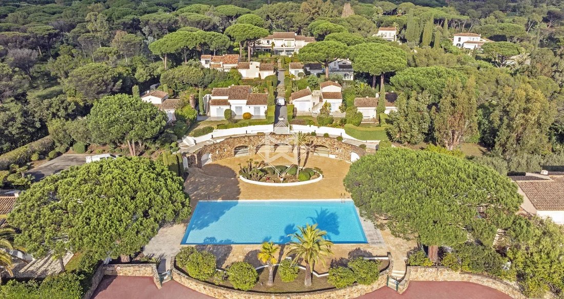 Villa in Ramatuelle, Provence-Alpes-Côte d'Azur, France 3 - 16952562