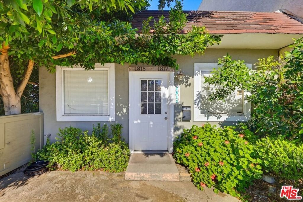 House in Burbank, California, United States 3 - 16953556