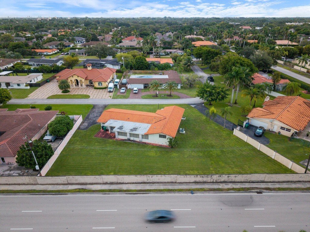 House in Miami, Florida, United States 3 - 16928422