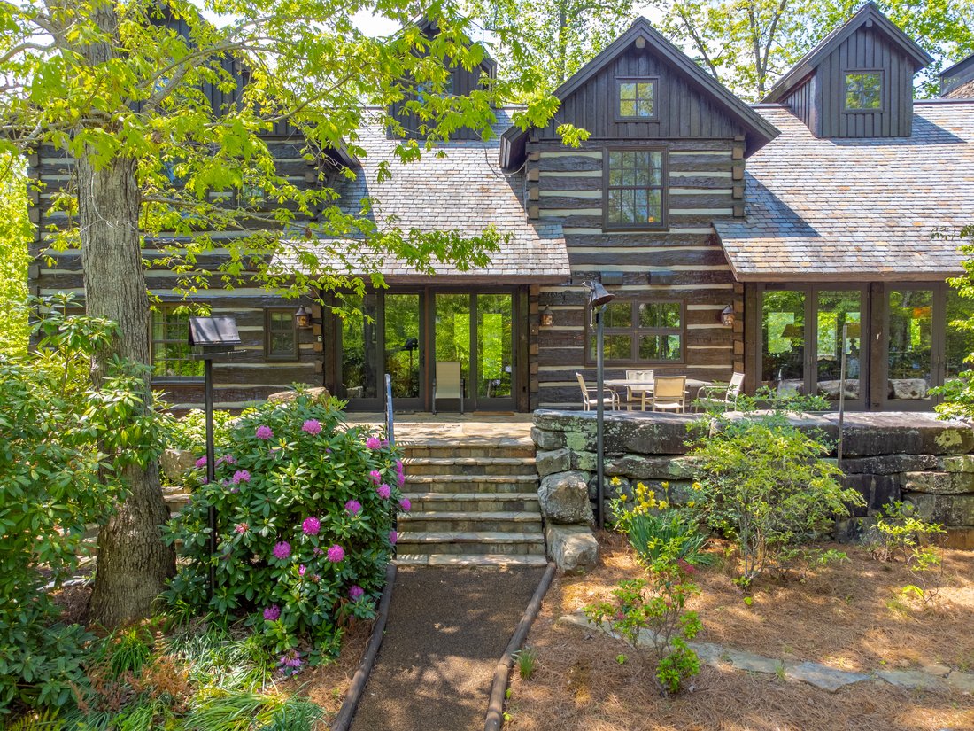 House in Tiger, Georgia, United States 1 - 16946412