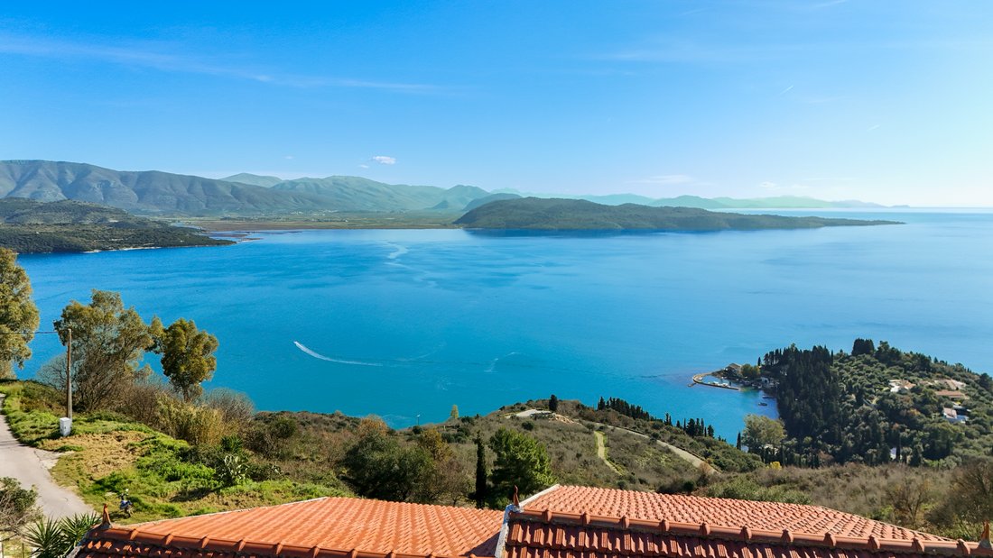 Villa in Corfu, Peloponnese, Western Greece and the Ionian, Greece 4 - 16957592