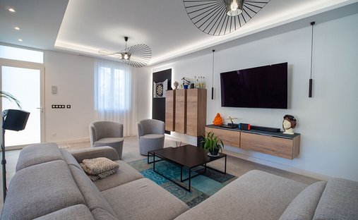 Villa in Tassigny, Cannes, France 1