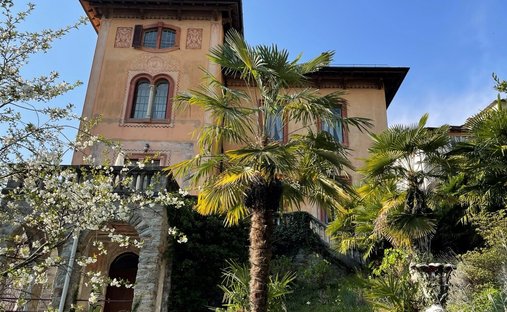 House in Curiglia, Lombardy, Italy 1