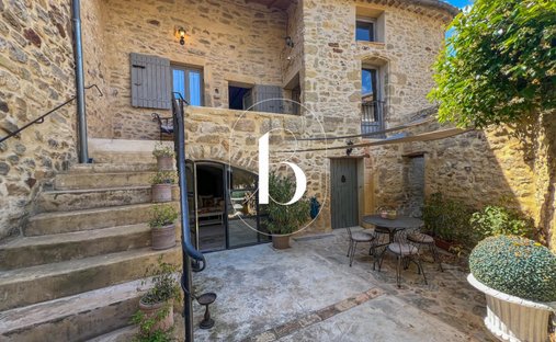 Casa en Uzès, Occitania, Francia 1