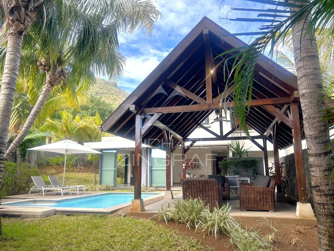 Villa in Black River, Rivière Noire District, Mauritius 3 - 16957413