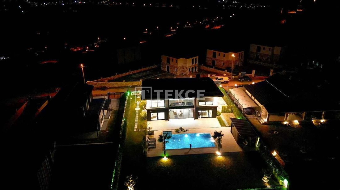 Villa in Foça, İzmir, Turkey 2 - 16954127