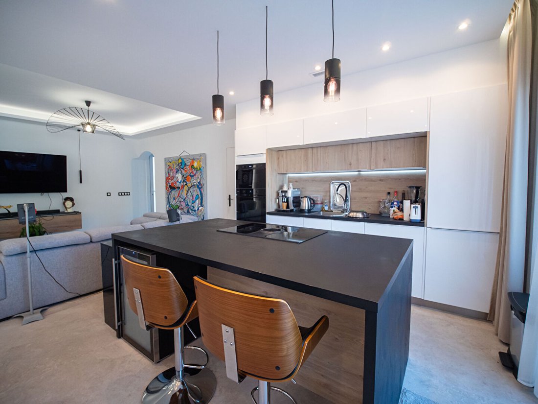 Villa in Tassigny, Cannes, France 3 - 16950728