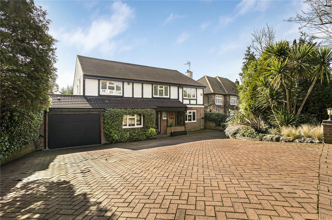 House in Ferney Hill, Enfield, England 2 - 16949992