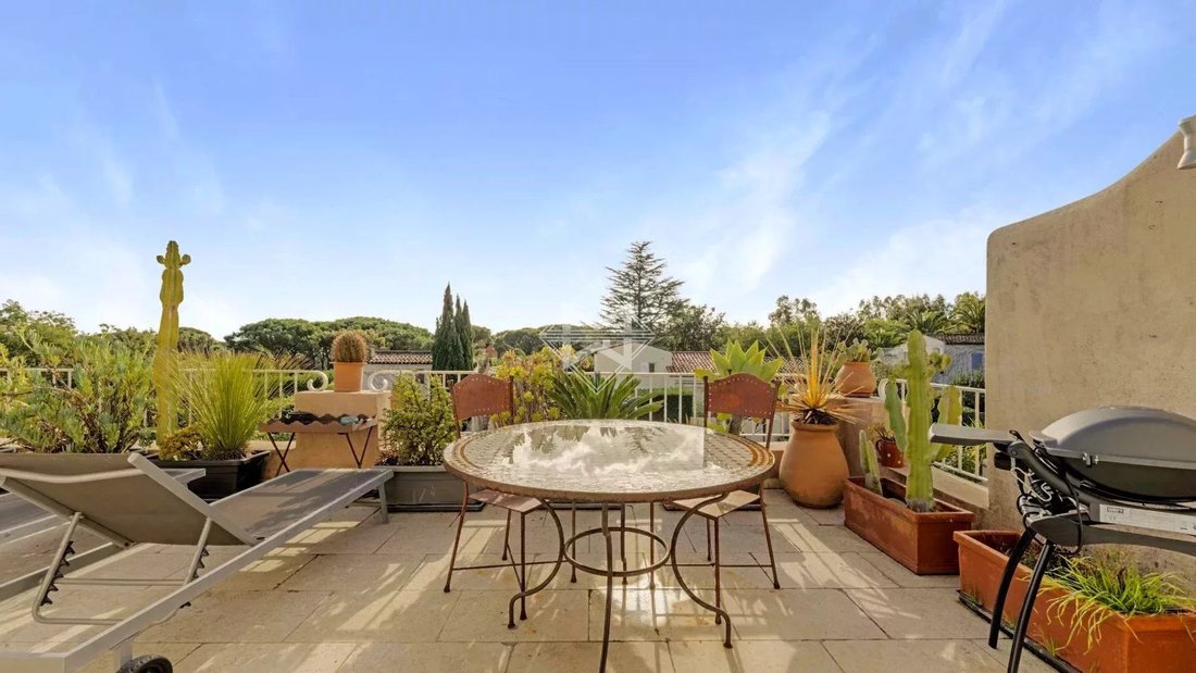 Villa in Ramatuelle, Provence-Alpes-Côte d'Azur, France 4 - 16952562