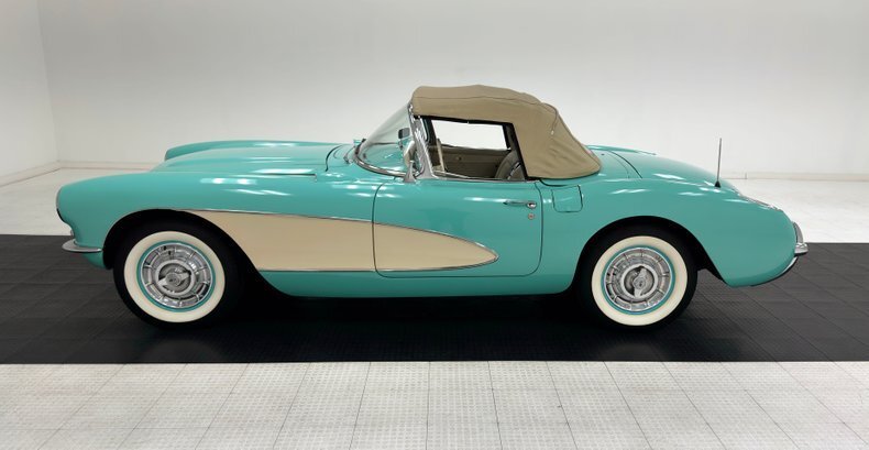 Cabriolet in Morgantown, United States 3 - 16954733