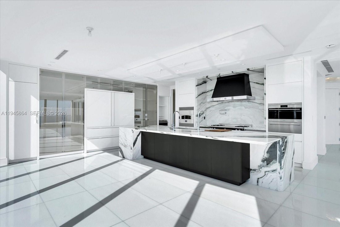 Condo in Sunny Isles Beach, Florida, United States 5 - 16948716