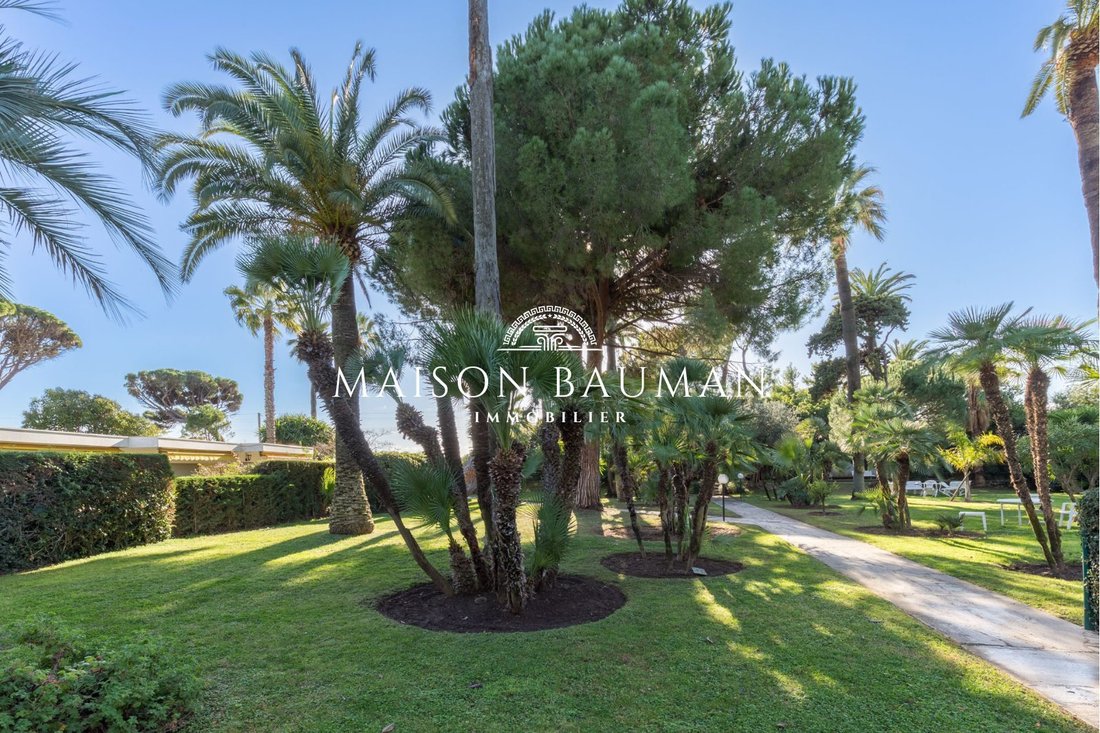 Apartment in Le Plan, Cannes, France 1 - 16846071