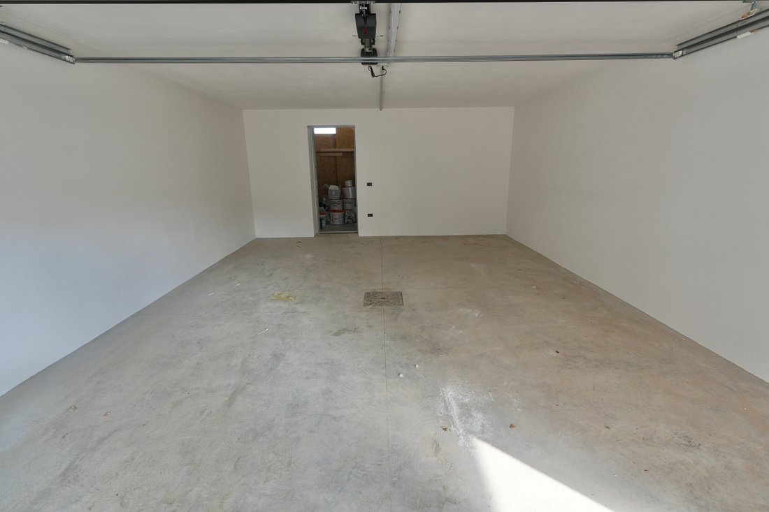 Apartment in Hill Zone, Padenghe sul Garda, Lombardy 3 - 16957435