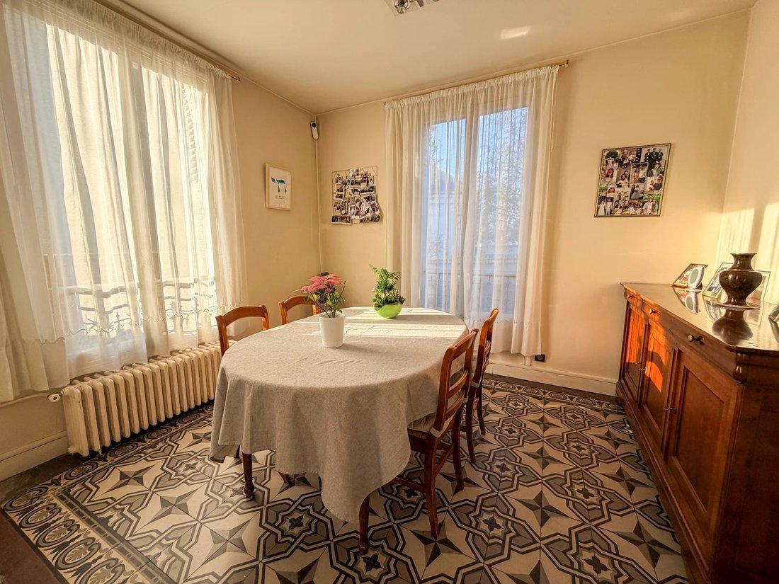 House in Chatrian, Le Raincy, France 4 - 16945661