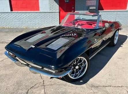 Cabriolet in Glendale, United States 1 - 16950207