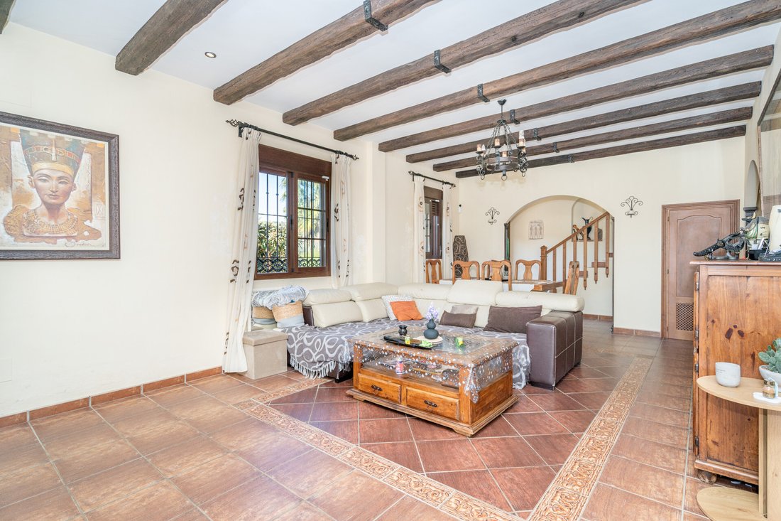 Villa in Estepona, Andalusia, Spain 4 - 16954731