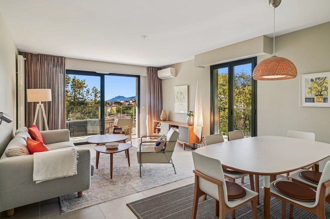 Apartment in Cannes, Provence-Alpes-Côte d'Azur, France 4 - 16945528